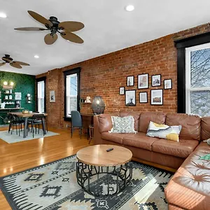 Urban Loft 2-story 1br Near Dt On Historic Street Apartment Columbus